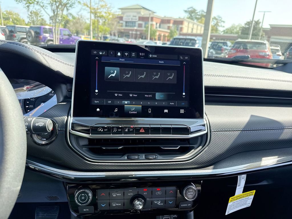 New 2026 Jeep Compass Latitude image 19