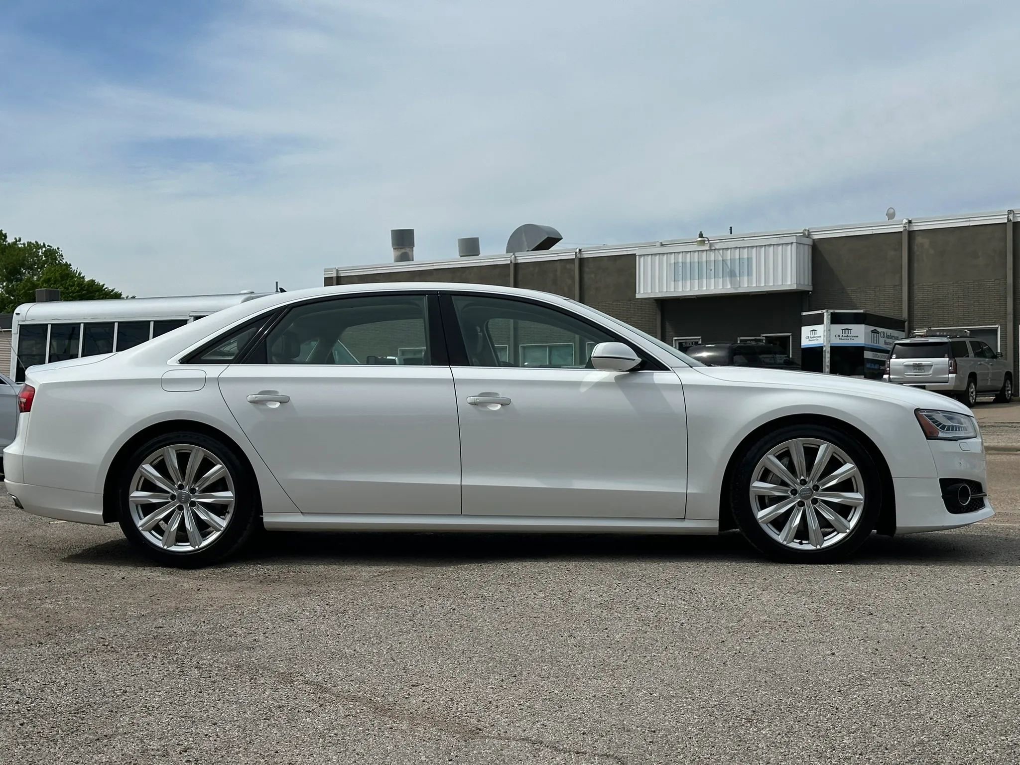 Used 2016 Audi A8 L 4.0T image 8