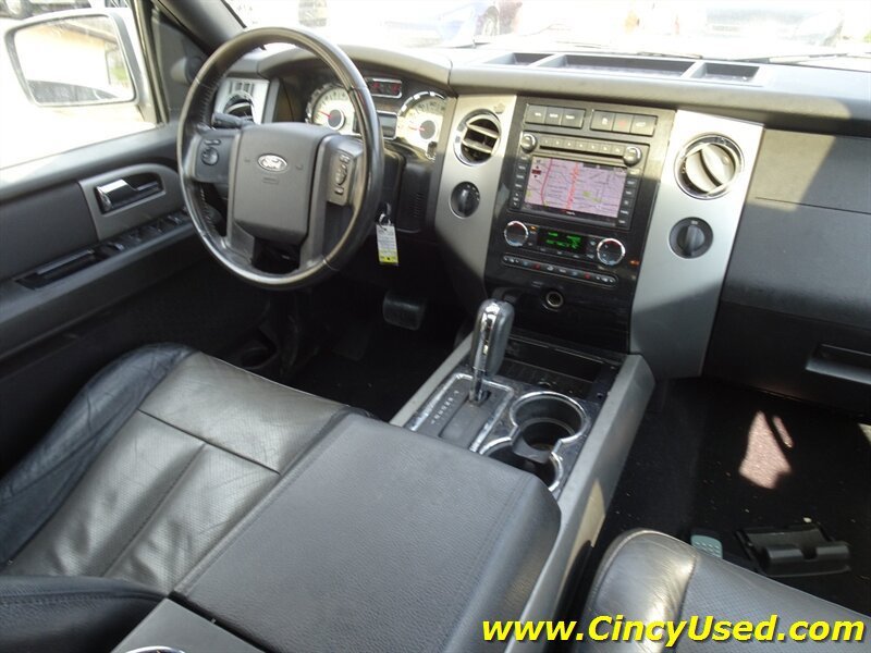 Used 2011 Ford Expedition EL XLT w/ 203A Rapid Spec Order Code AWD/4WD image 16