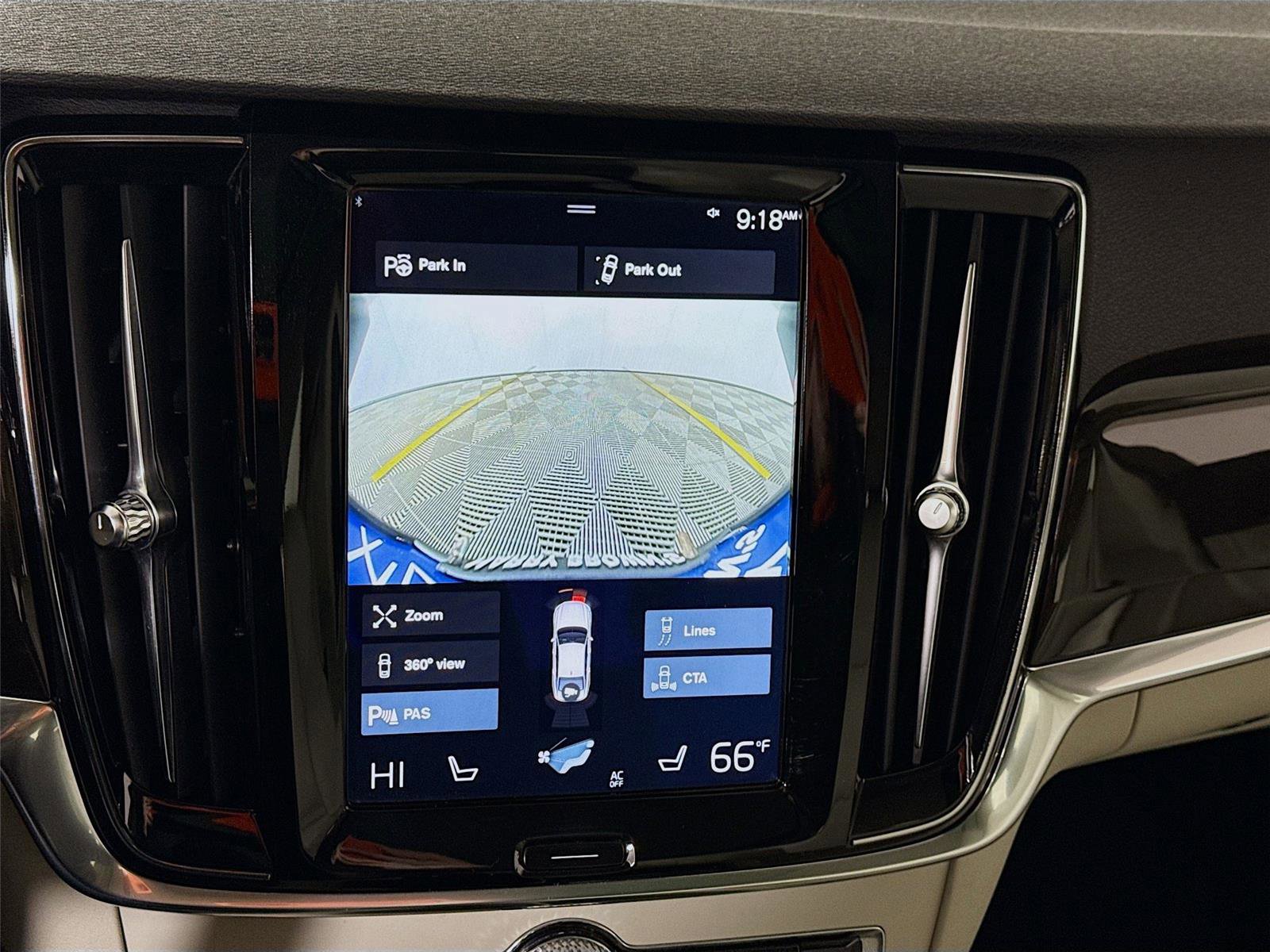 Used 2018 Volvo S90 T5 Momentum w/ Convenience Package image 8