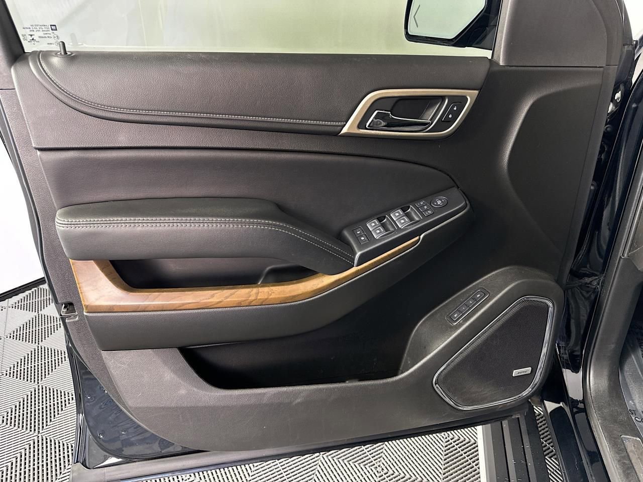 Used 2019 GMC Yukon Denali image 20