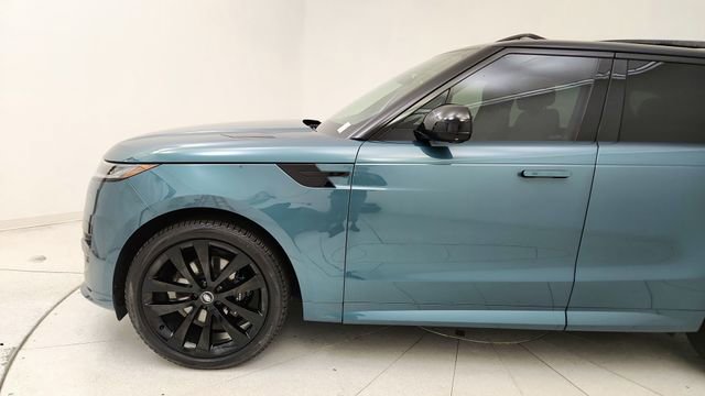 Used 2024 Land Rover Range Rover Sport Dynamic SE image 9