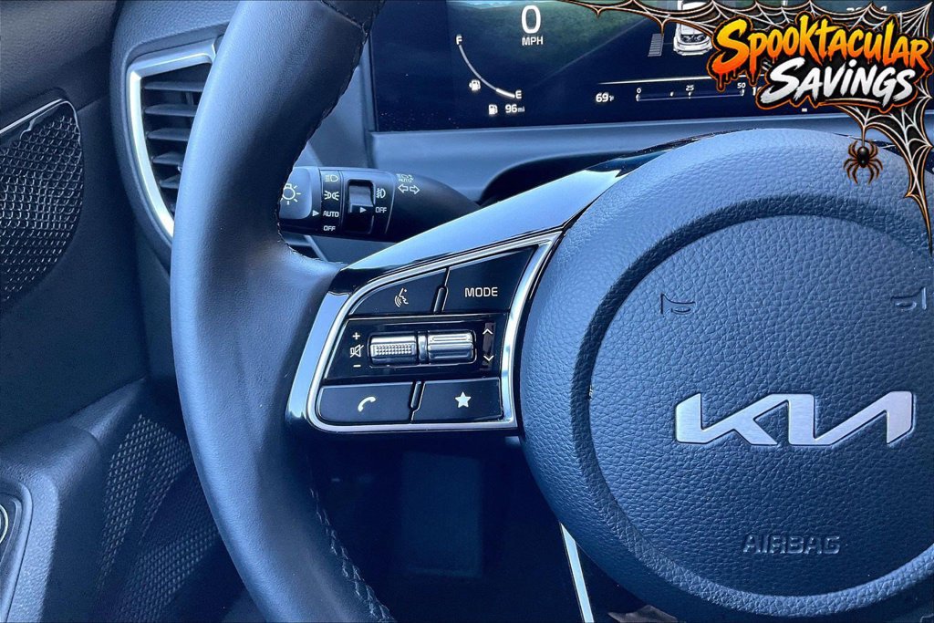 Used 2024 Kia Seltos EX AWD/4WD image 18
