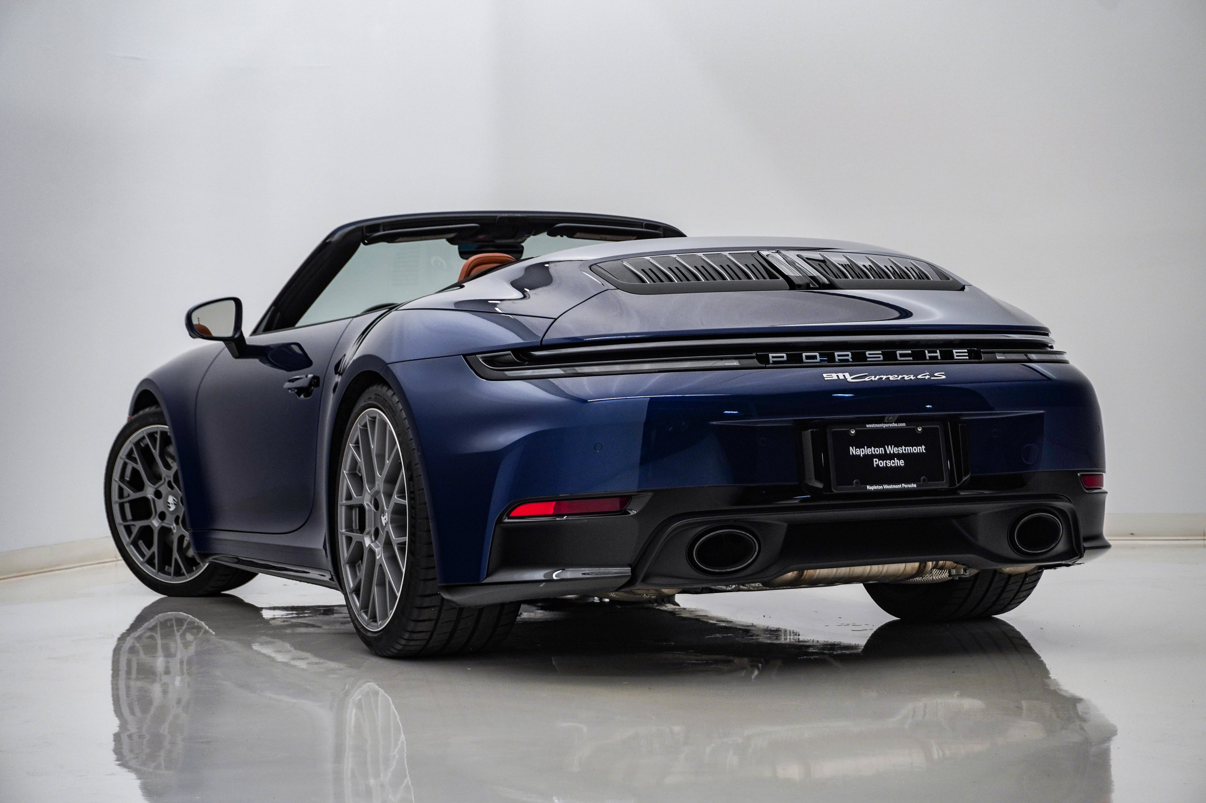 Certified 2026 Porsche 911 Carrera 4S AWD/4WD image 10