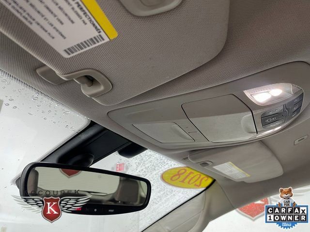 Used 2018 Chrysler Pacifica Touring-L Plus image 19