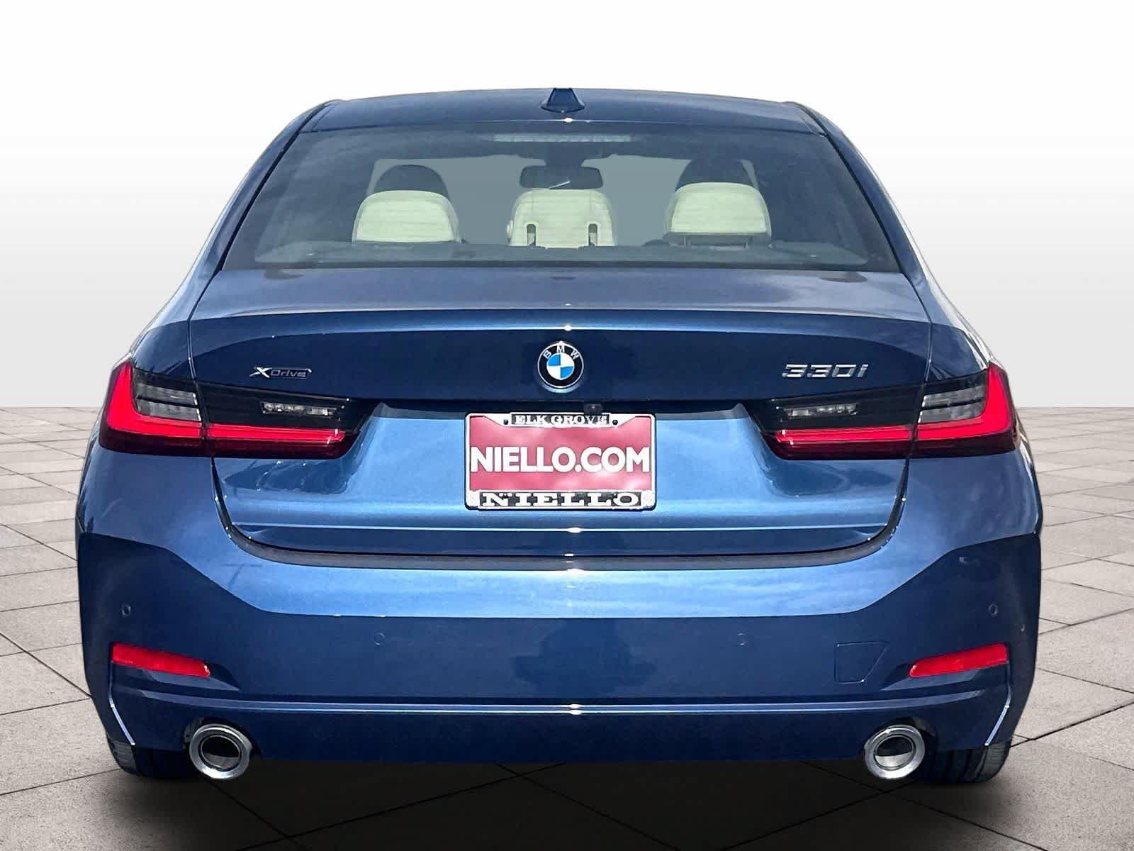 Used 2024 BMW 330i xDrive Sedan AWD/4WD image 8
