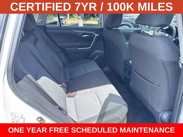 Used 2025 Toyota RAV4 XLE AWD/4WD image 11