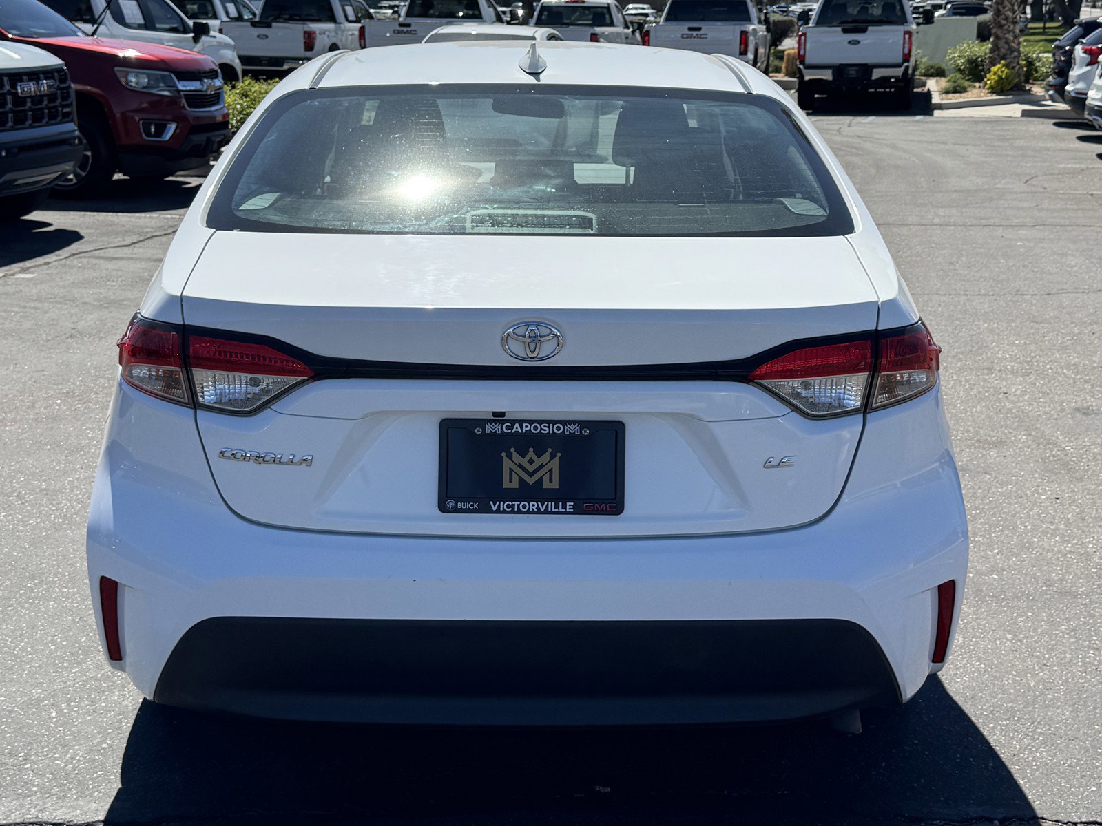 Used 2023 Toyota Corolla LE FWD image 5