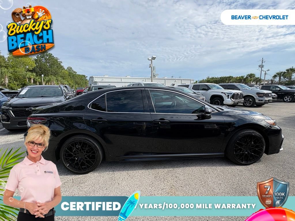 Used 2022 Toyota Camry XSE w/ Navigation Package FWD image 8