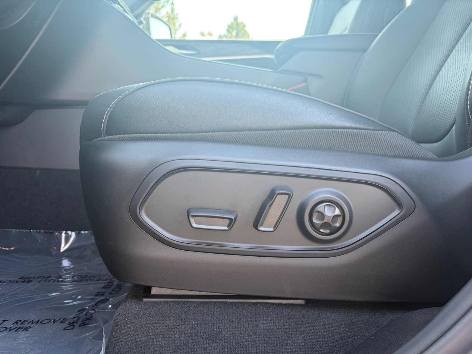 New 2026 Jeep Grand Cherokee Limited AWD/4WD image 18