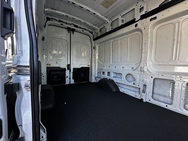 Certified 2023 Ford Transit 250 148 High Roof image 19