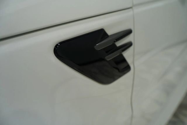 Used 2020 Land Rover Range Rover Sport HSE Dynamic AWD/4WD image 6