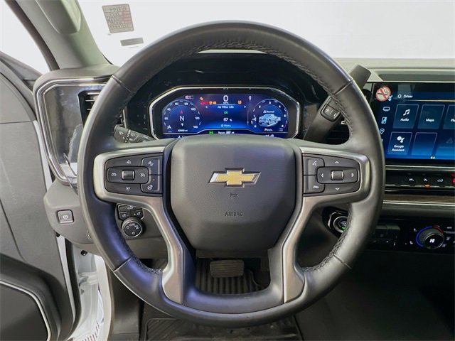 Used 2025 Chevrolet Silverado 1500 LT image 12