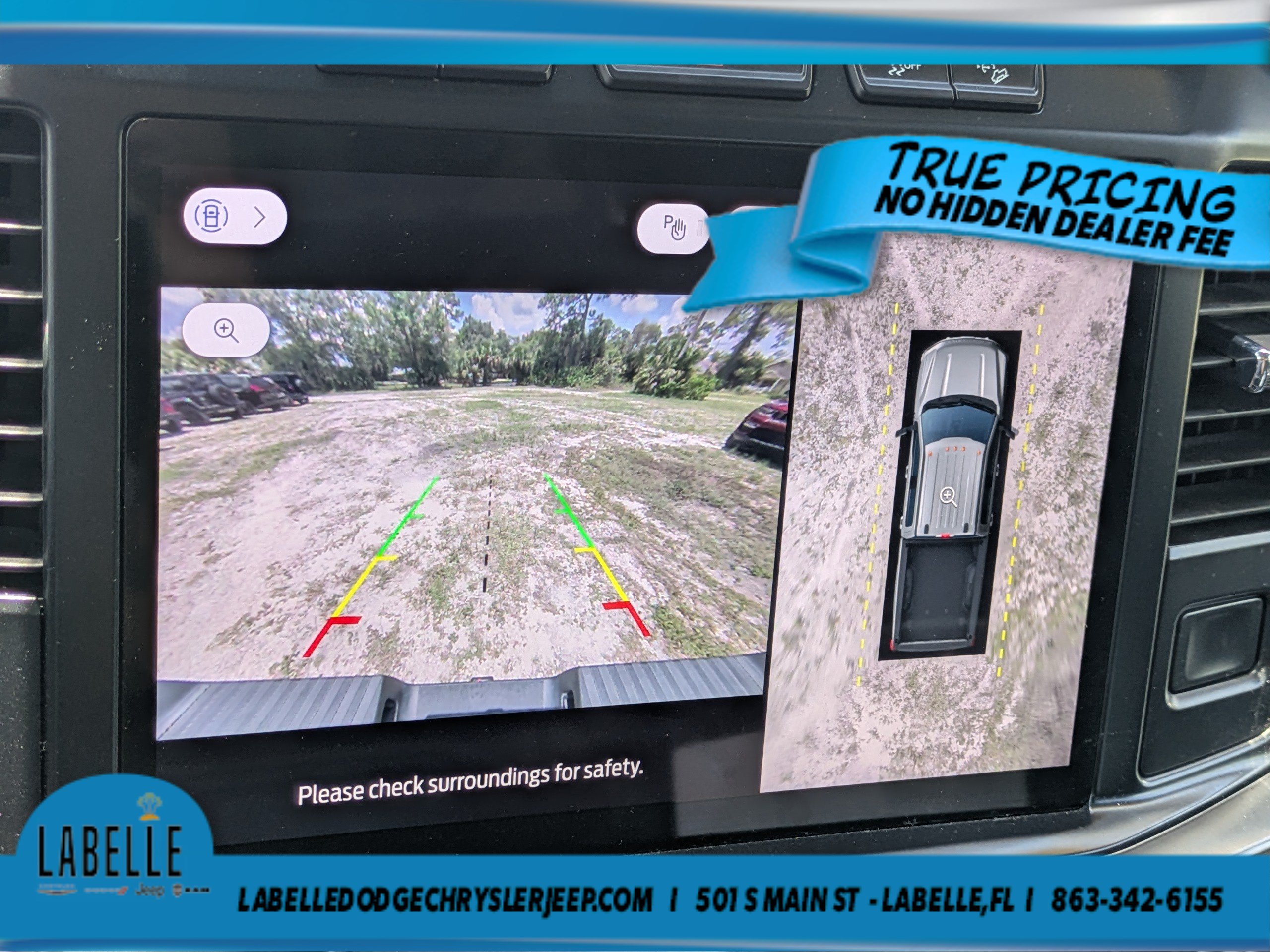 Used 2023 Ford F250 4x4 Crew Cab Super Duty image 29