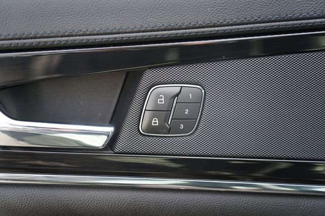 Used 2023 Lincoln Nautilus AWD w/ Premium Package image 14