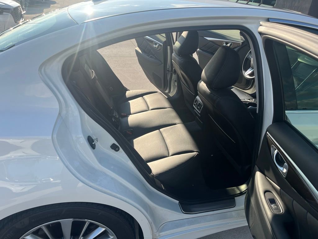Used 2018 INFINITI Q50 Luxe w/ Sensory Package (Luxe) image 14