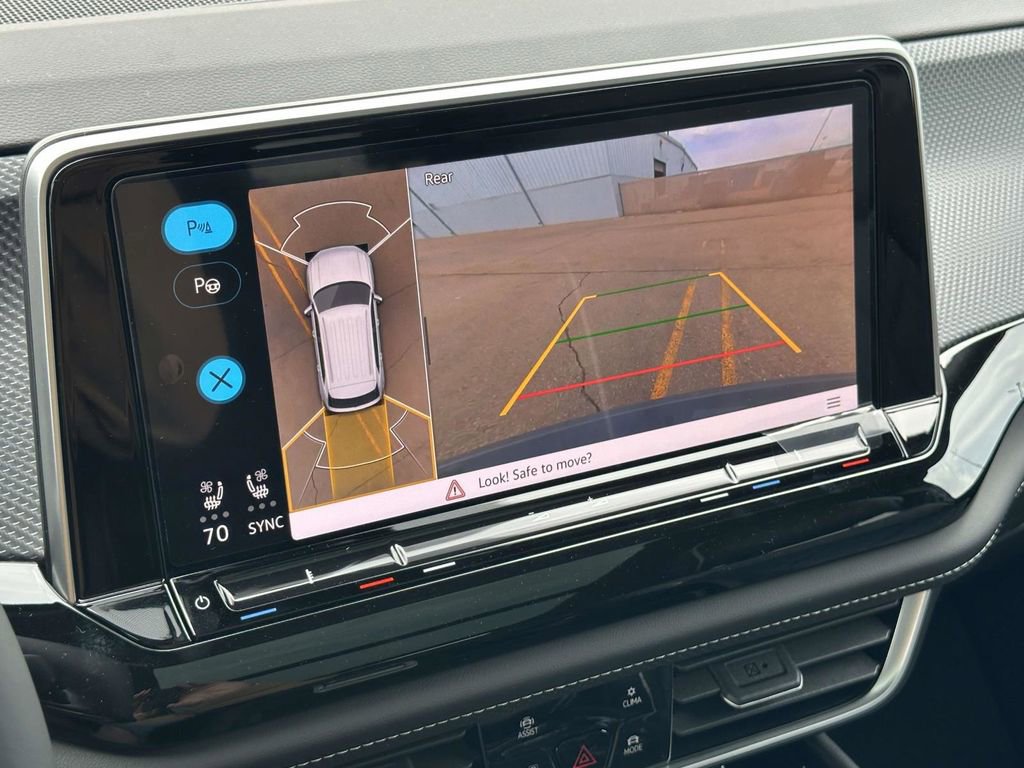 New 2026 Volkswagen Atlas Cross Sport SEL Premium R-Line image 20