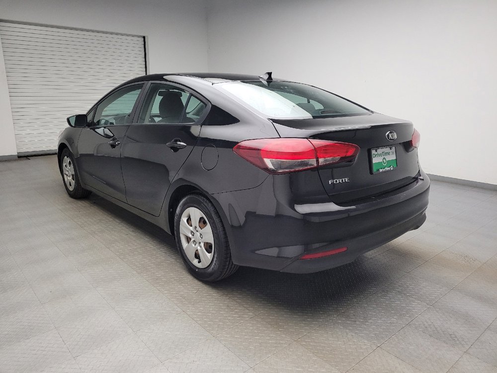 Used 2017 Kia Forte LX FWD image 5
