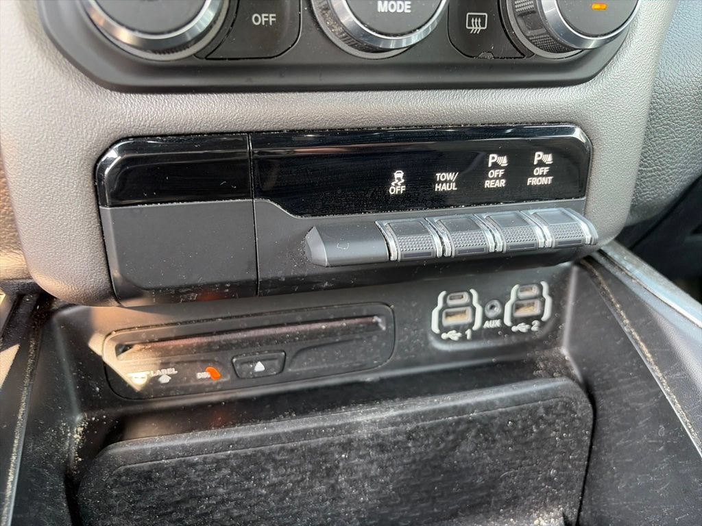 Used 2019 RAM 1500 Big Horn AWD/4WD image 17