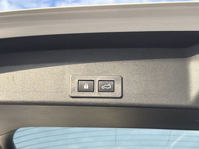 Used 2020 Subaru Ascent Touring w/ Popular Package #2A image 15
