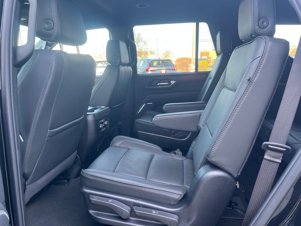 Used 2025 GMC Yukon Denali image 24