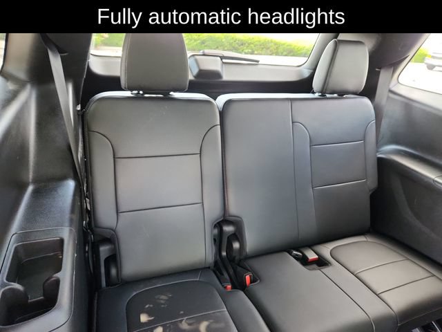 Used 2022 Chevrolet Traverse Premier w/ LPO, Floor Liner Package AWD/4WD image 32