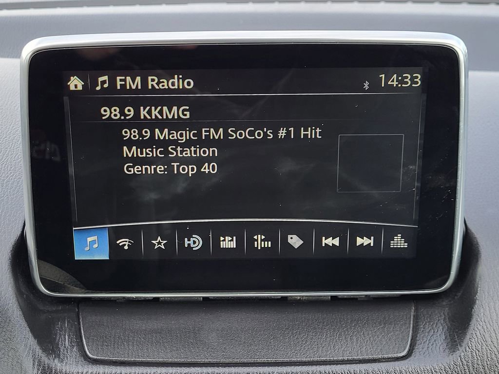 Used 2016 Scion iA image 8