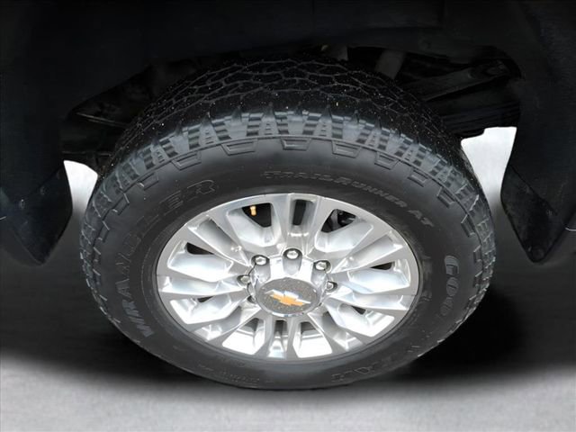 Used 2022 Chevrolet Silverado 3500 High Country w/ Z71 Off-Road Package AWD/4WD image 21