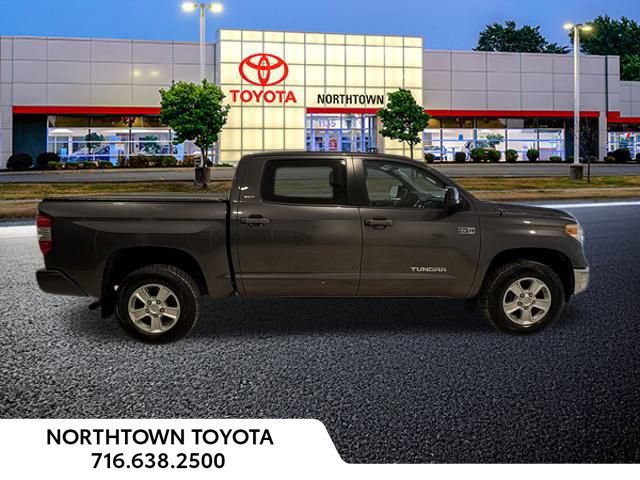 Used 2016 Toyota Tundra SR5 w/ SR5 Upgrade Package image 25