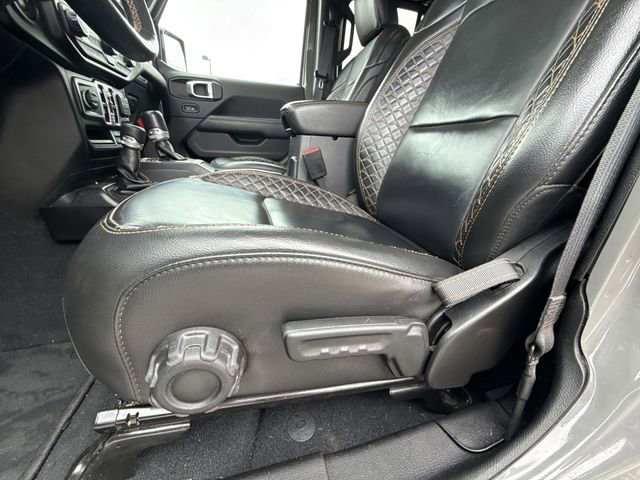 Used 2022 Jeep Gladiator Overland image 12