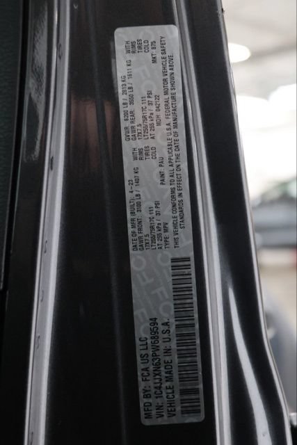 Used 2023 Jeep Wrangler Unlimited w/ Cold Weather Group AWD/4WD image 44