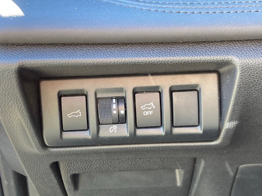 Used 2022 Subaru Outback Wilderness AWD/4WD image 14