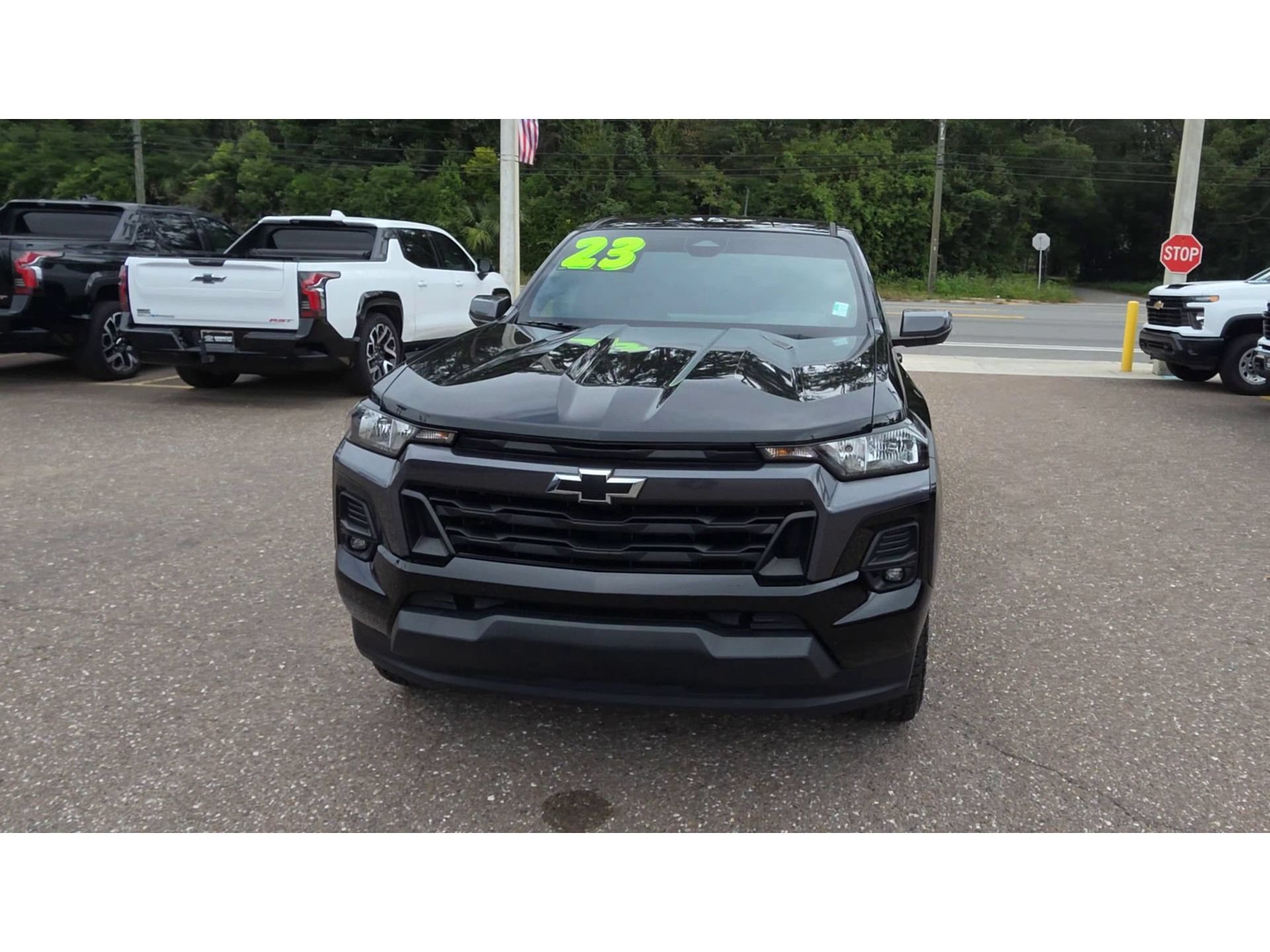 Used 2023 Chevrolet Colorado LT w/ LT Convenience Package RWD image 3