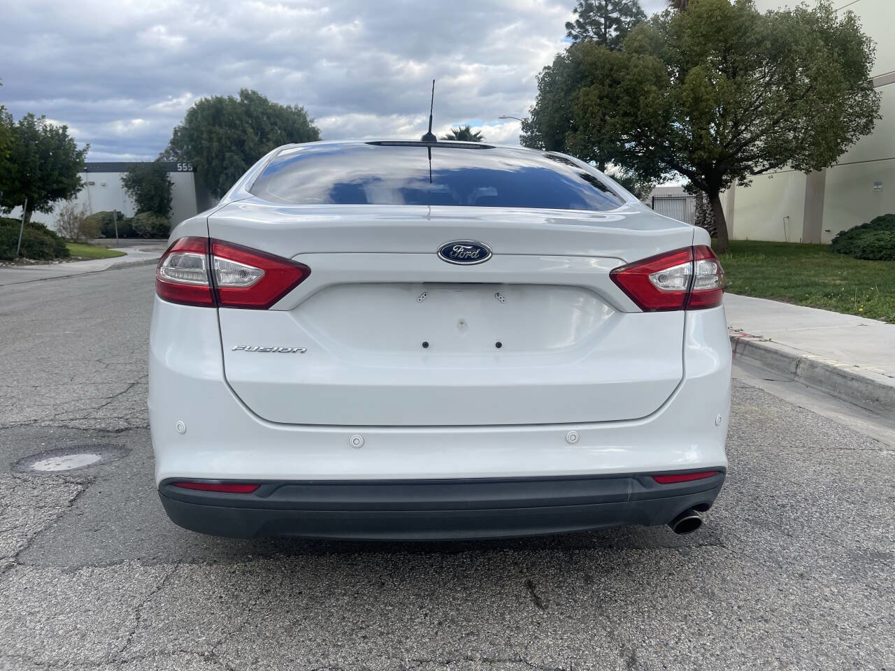 Used 2014 Ford Fusion S image 7