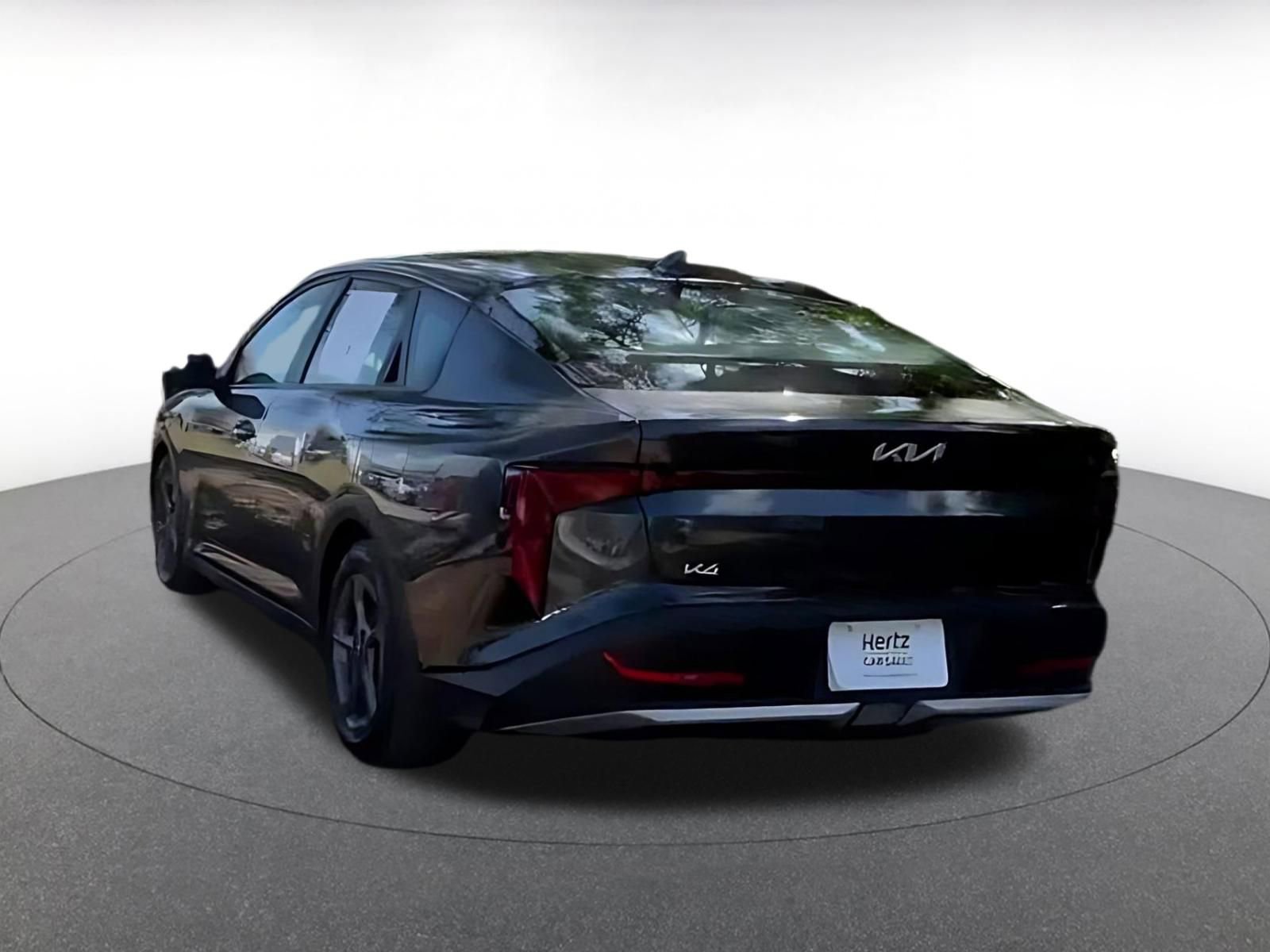 Used 2025 Kia K4 LXS image 10