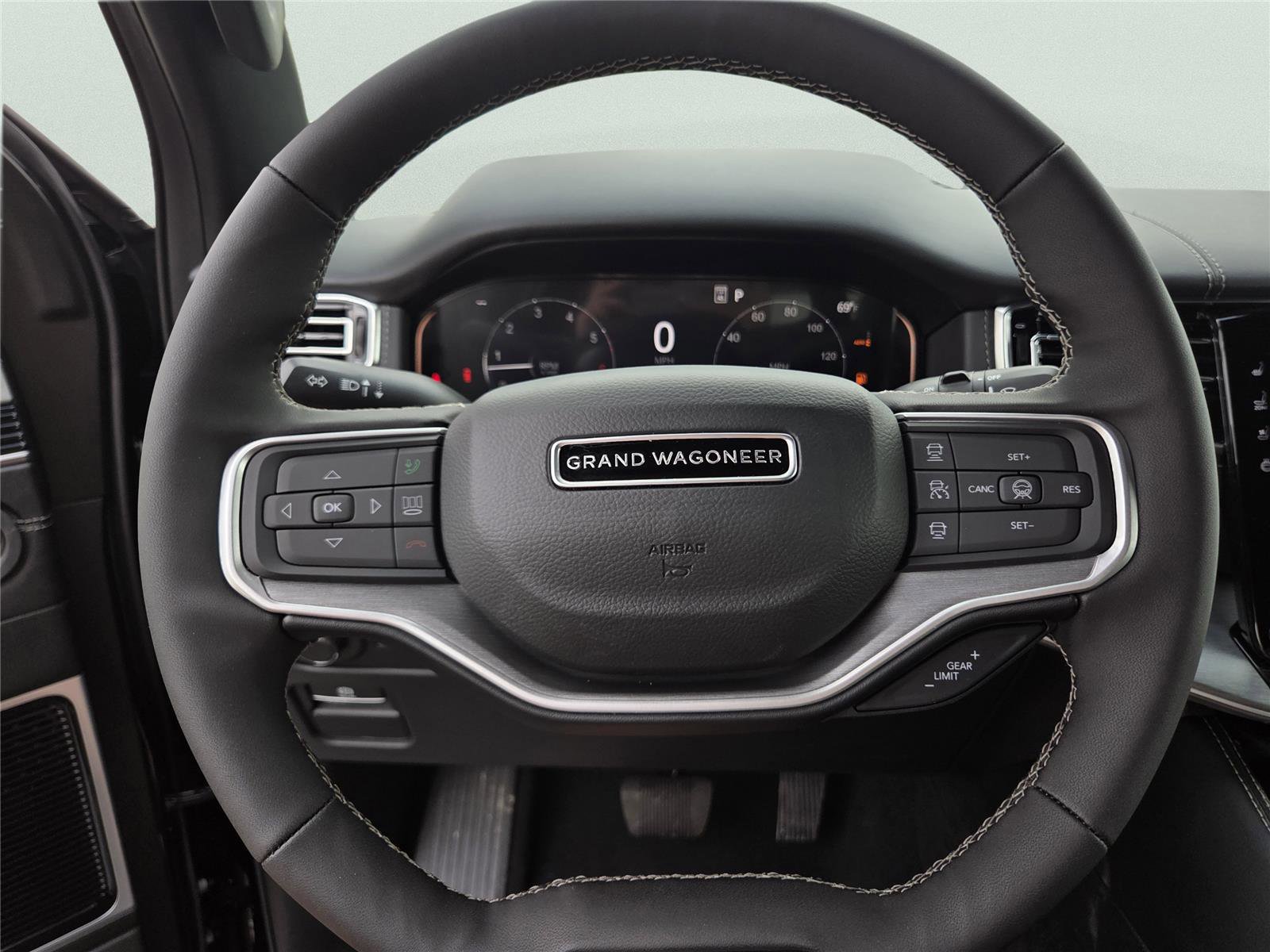 New 2026 Jeep Grand Wagoneer Limited image 30