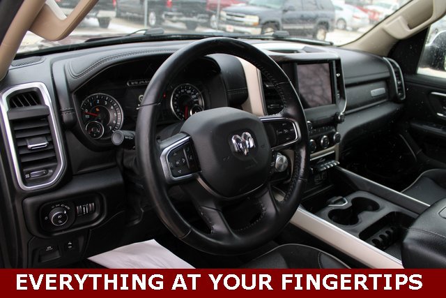 Used 2019 RAM 1500 Laramie image 12