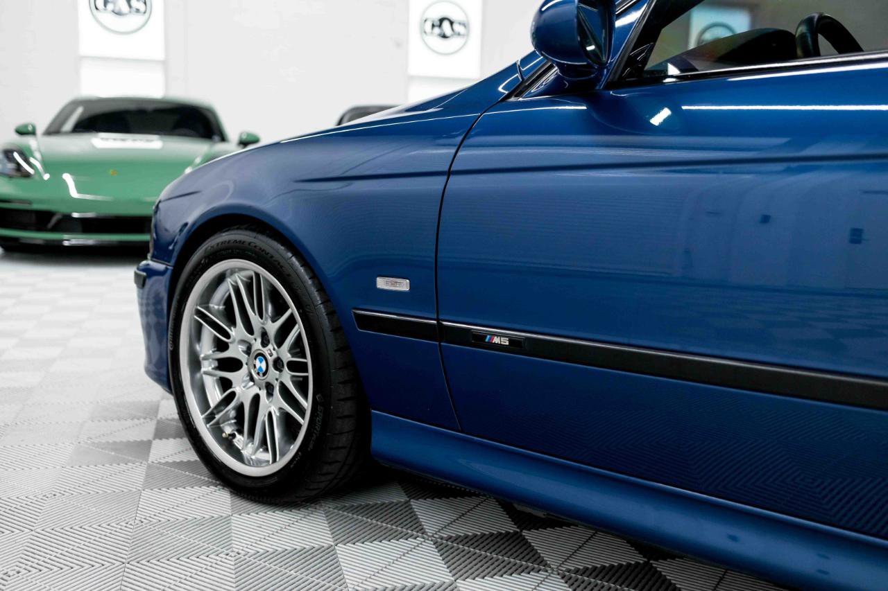 Used 2001 BMW M5 RWD image 29