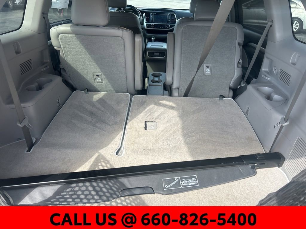 Used 2017 Toyota Highlander XLE image 14