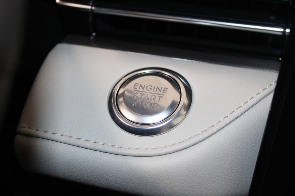 New 2026 Lincoln Nautilus Premier w/ Equipment Group 102A image 43