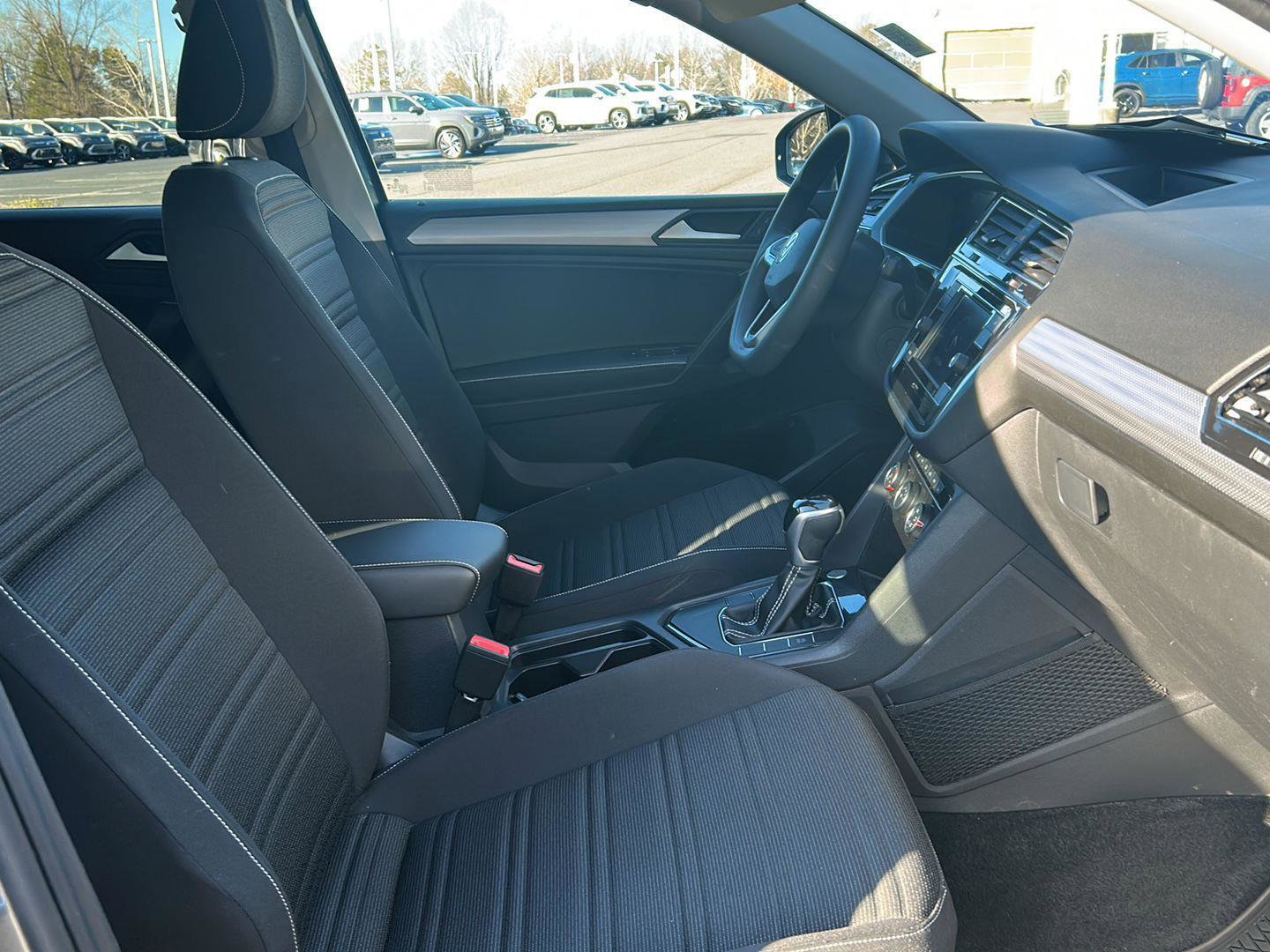 Used 2023 Volkswagen Tiguan S image 17