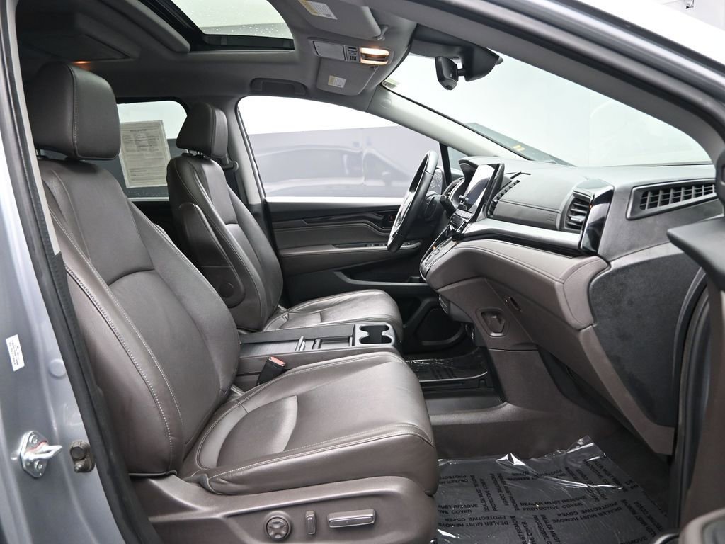 Used 2024 Honda Odyssey Touring image 34