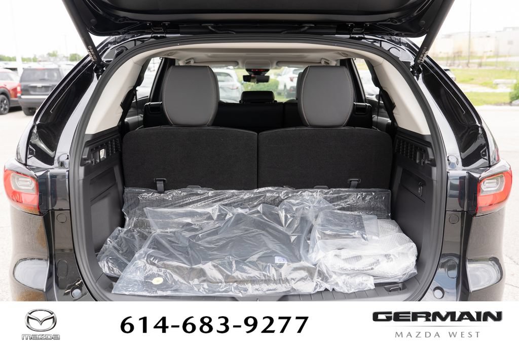 New 2026 MAZDA CX-90 Plug-In Hybrid w/ Preferred AWD/4WD image 35