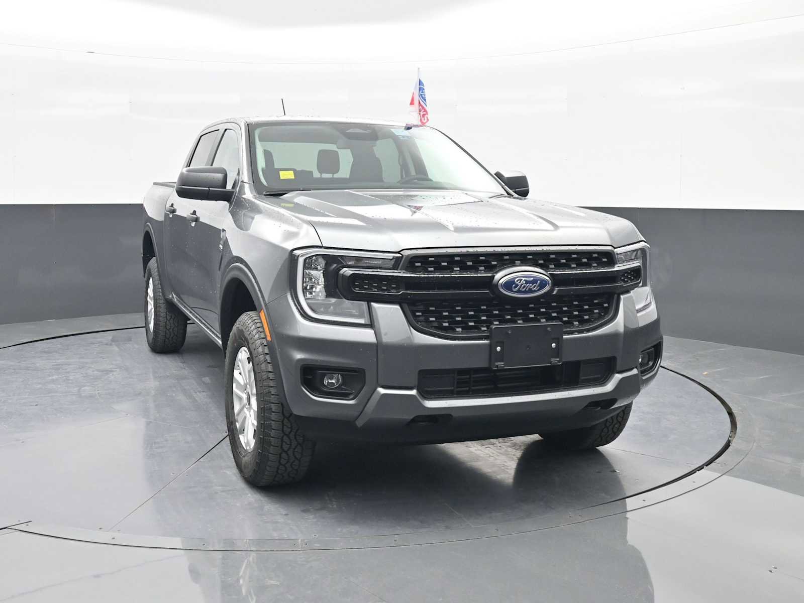 New 2025 Ford Ranger XL image 2