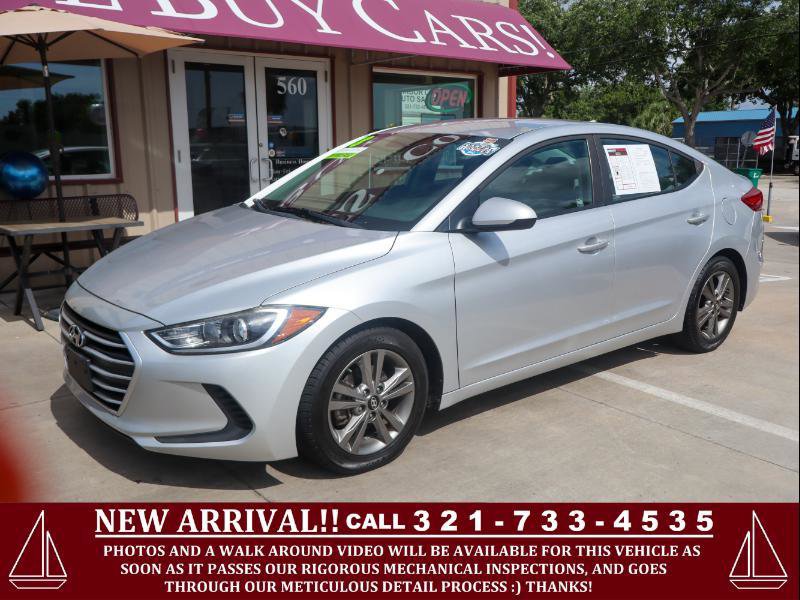 Used 2018 Hyundai Elantra SEL w/ Cargo Package FWD image 1