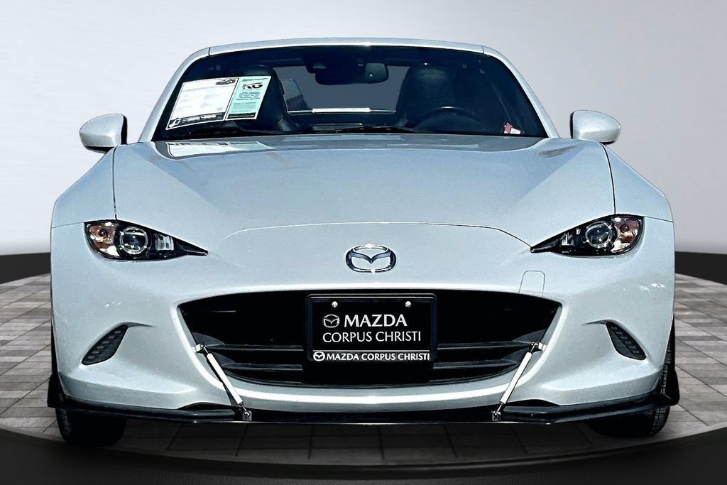 Used 2017 MAZDA MX-5 Miata RF Grand Touring RWD image 3