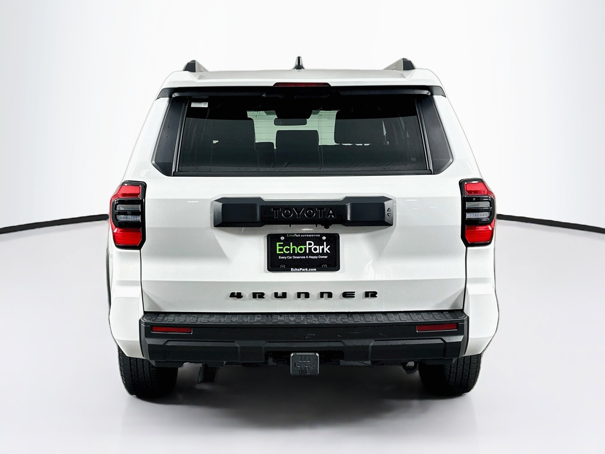 Used 2025 Toyota 4Runner SR5 AWD/4WD image 7