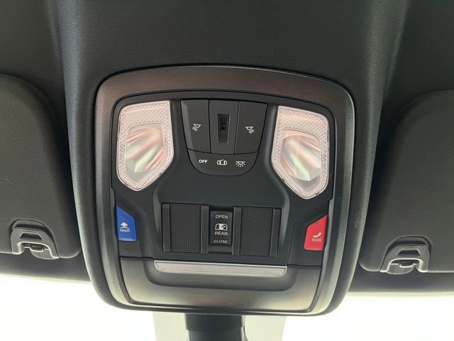 Used 2022 RAM 1500 Big Horn AWD/4WD image 35