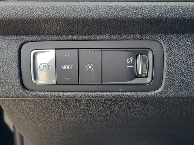 New 2026 Chevrolet Traverse LT image 24