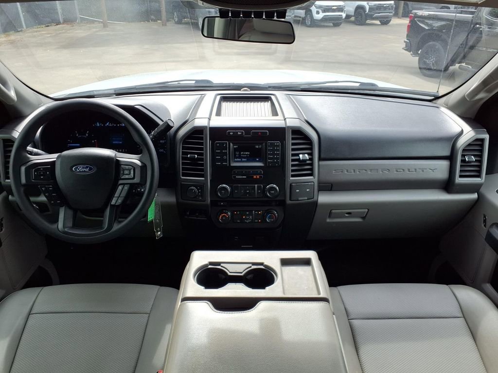 Used 2018 Ford F450 XL w/ Power Equipment Group image 14